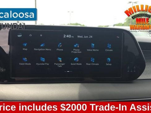 Used 2023 Hyundai Palisade Limited FWD image 19