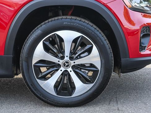 New 2026 Mercedes-Benz GLB 250 image 9