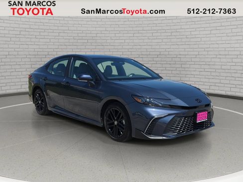 Used 2026 Toyota Camry SE w/ Multimedia Upgrade Package FWD image 3