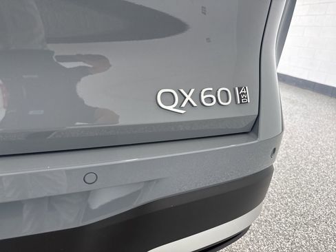 Used 2026 INFINITI QX60 Luxe w/ Cargo Package AWD/4WD image 8