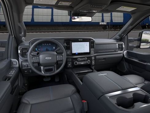 New 2026 Ford F350 Platinum w/ Tremor Off-Road Package AWD/4WD image 9