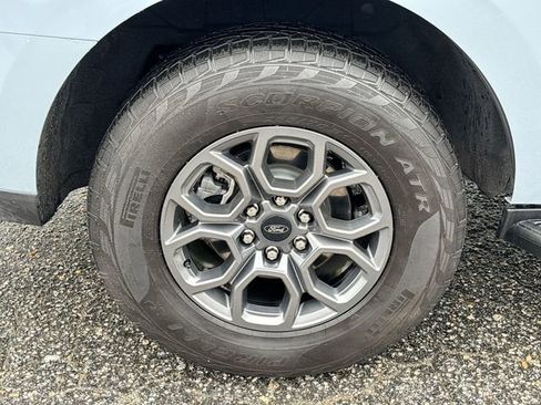 Used 2025 Ford Expedition Active image 11