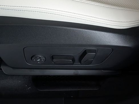 New 2027 BMW X1 xDrive28i AWD/4WD image 11