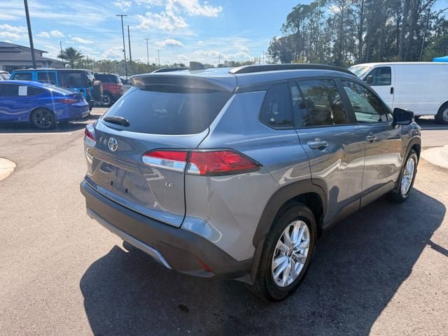 Used 2025 Toyota Corolla Cross LE FWD image 18
