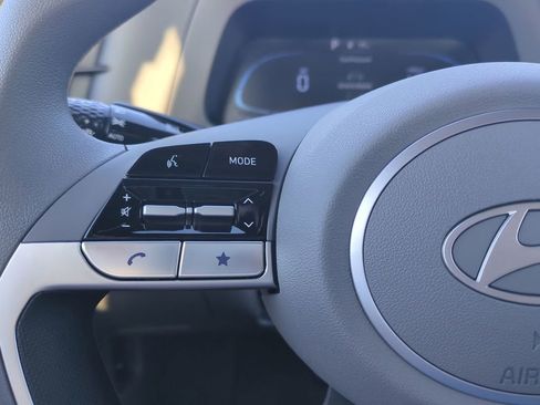 New 2026 Hyundai Elantra SE image 30