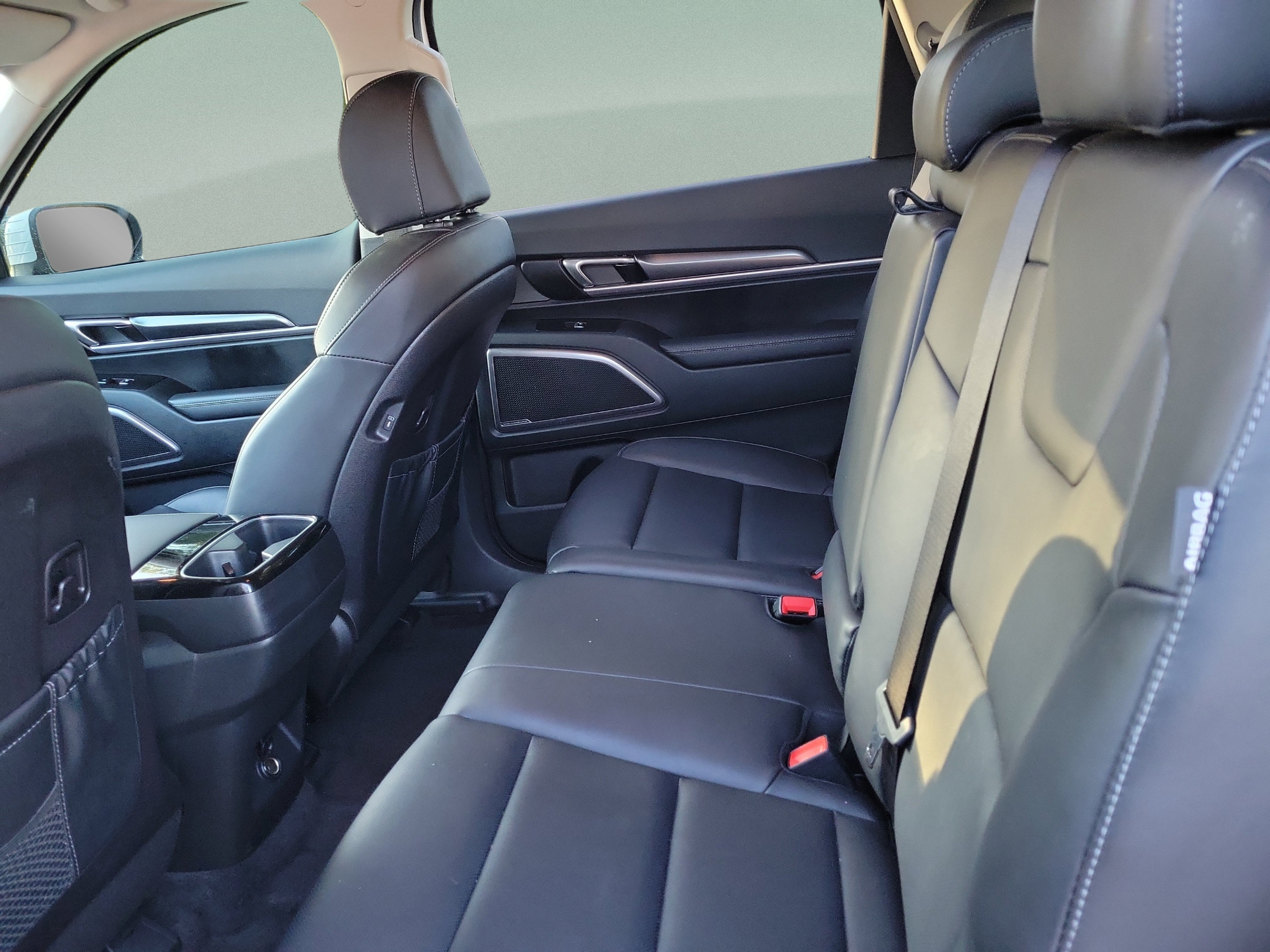 Certified 2025 Kia Telluride LX FWD image 7