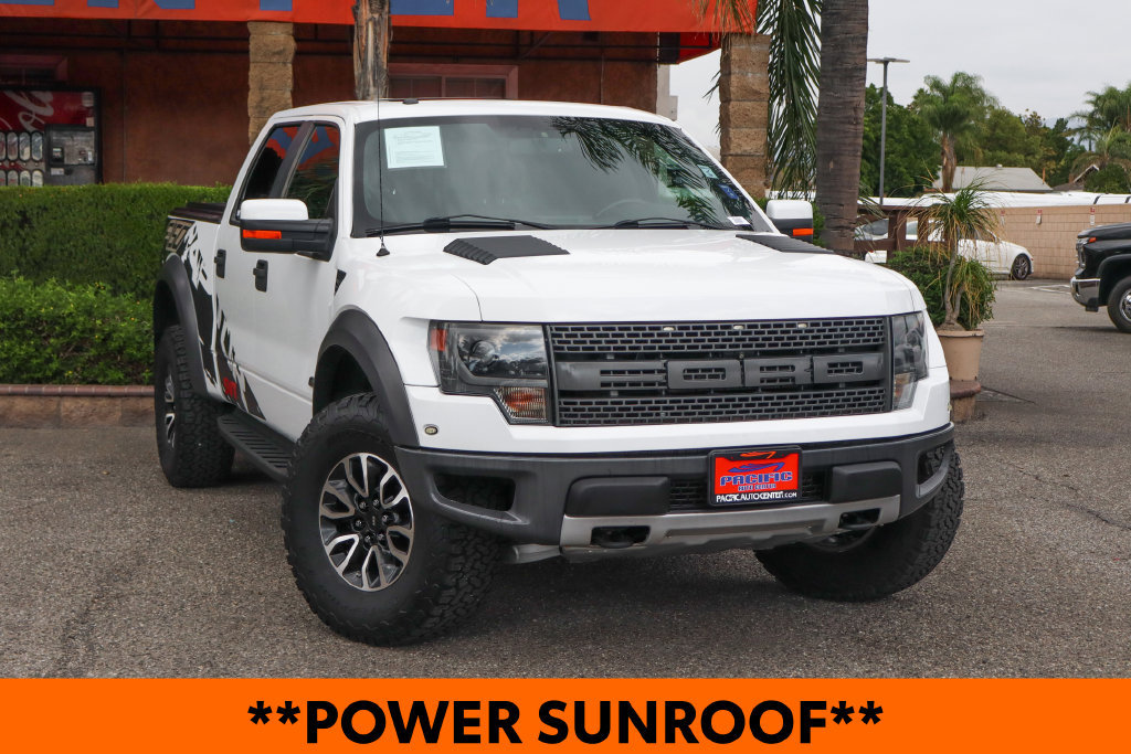 Used 2014 Ford F150 Raptor w/ Equipment Group 801A Luxury AWD/4WD image 2