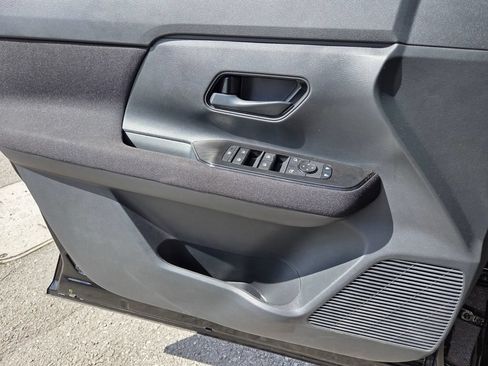 Used 2026 Nissan Kicks S FWD image 20