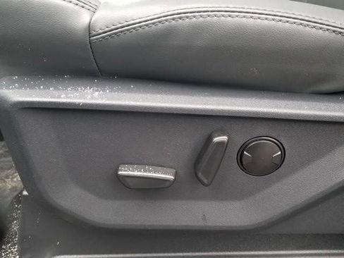 New 2026 Ford Expedition Active image 17