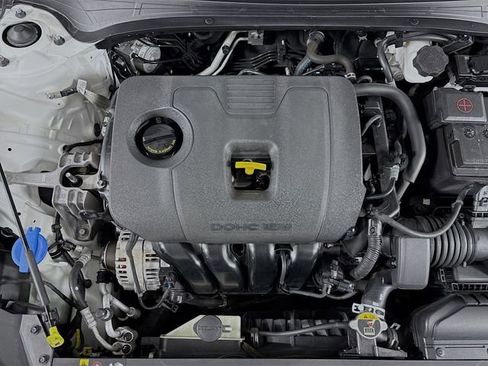 Used 2019 Kia Forte S image 28