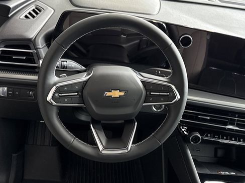 New 2026 Chevrolet Traverse LT w/ LPO, Floor Liner Package image 16