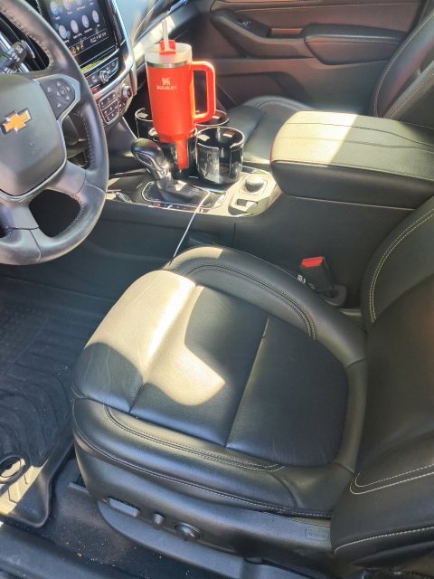 Used 2022 Chevrolet Traverse LT AWD/4WD image 2