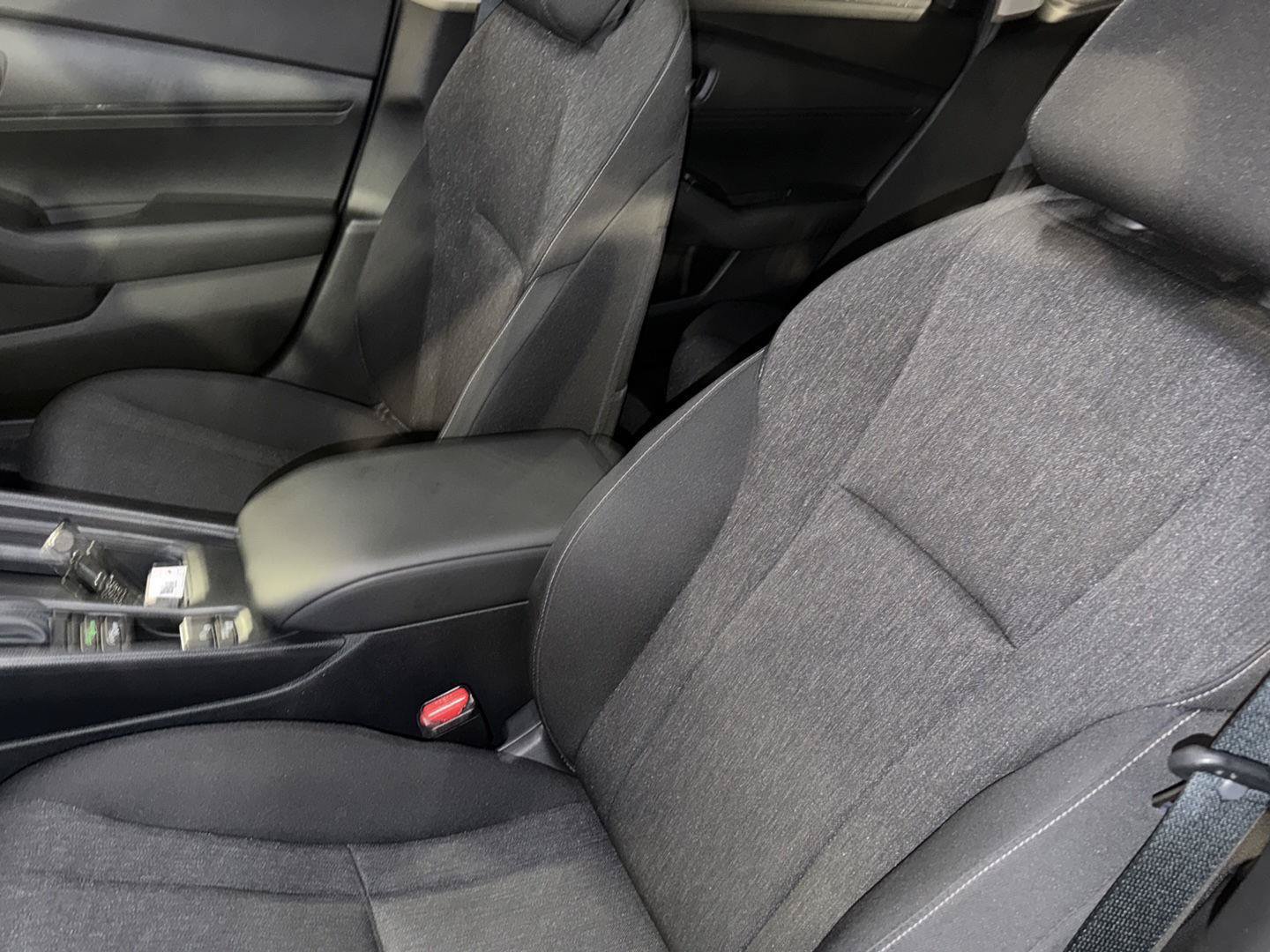 Used 2025 Honda Accord LX image 27