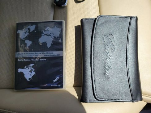 Used 2019 Cadillac XT5 Luxury w/ LPO, Radiant Package AWD/4WD image 24