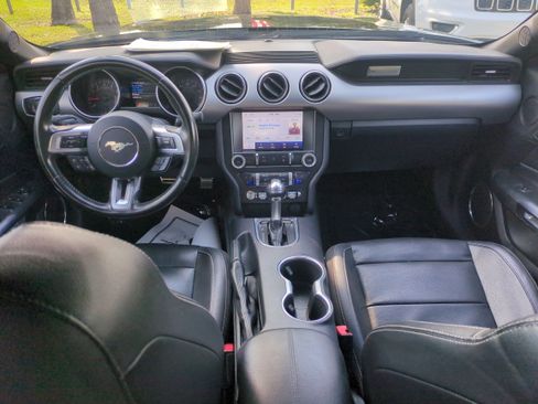Used 2023 Ford Mustang Premium image 15