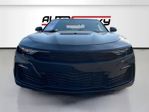 Used 2023 Chevrolet Camaro SS image 2