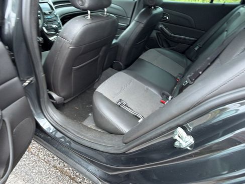 Used 2015 Chevrolet Malibu LT FWD image 23