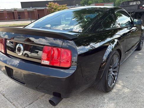 Used 2006 Ford Mustang Coupe RWD image 5