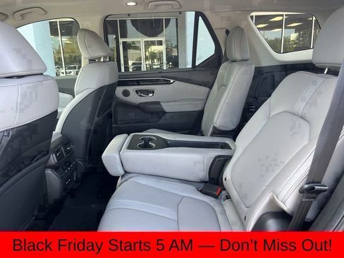 New 2025 Honda Pilot Touring image 29