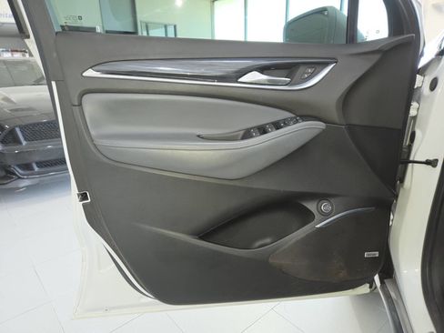 Used 2020 Buick Enclave Essence w/ Sound and Sites Package FWD image 13