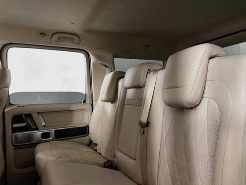 Certified 2025 Mercedes-Benz G 550 image 9