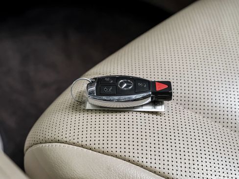 Used 2015 Mercedes-Benz S 550 Sedan image 62