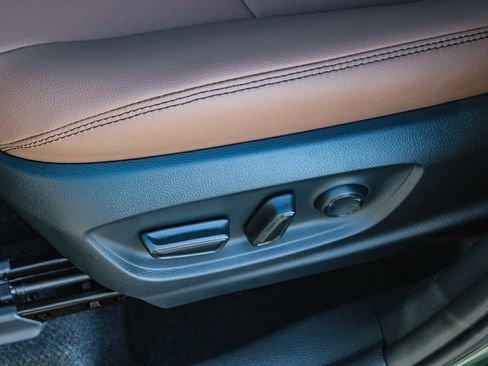 New 2026 Toyota Corolla Cross XLE FWD image 23