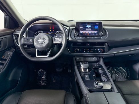 Certified 2023 Nissan Rogue S image 15