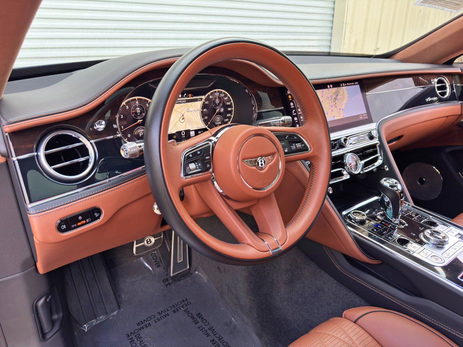 Used 2023 Bentley Flying Spur Azure AWD/4WD image 14