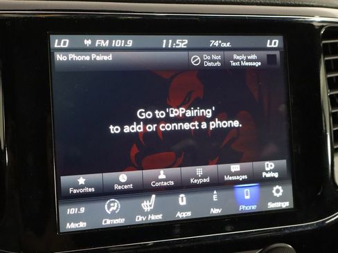 Used 2020 Jeep Grand Cherokee Laredo w/ Laredo X Package RWD image 37