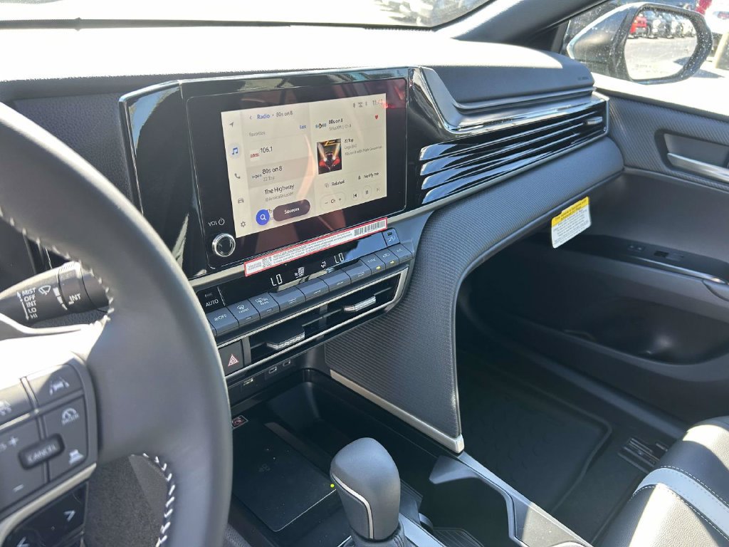 New 2026 Toyota Camry SE FWD image 20