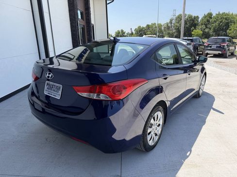 Used 2011 Hyundai Elantra GLS FWD image 8