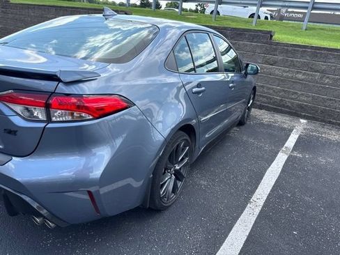 Used 2025 Toyota Corolla SE w/ SE Premium Package FWD image 17