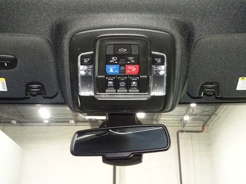 Used 2019 RAM 2500 Limited AWD/4WD image 30