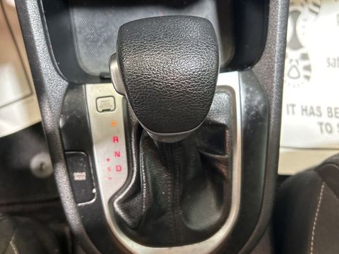 Used 2019 Kia Forte LXS image 29