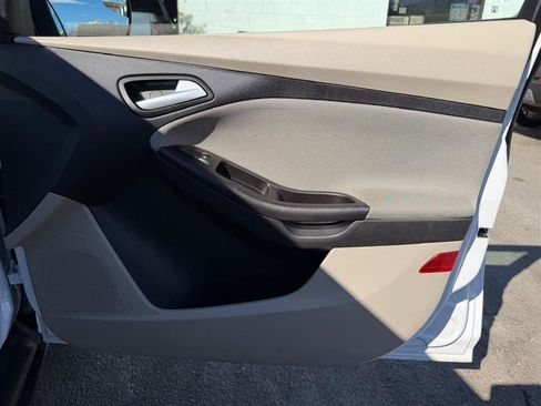 Used 2014 Ford Focus SE image 10