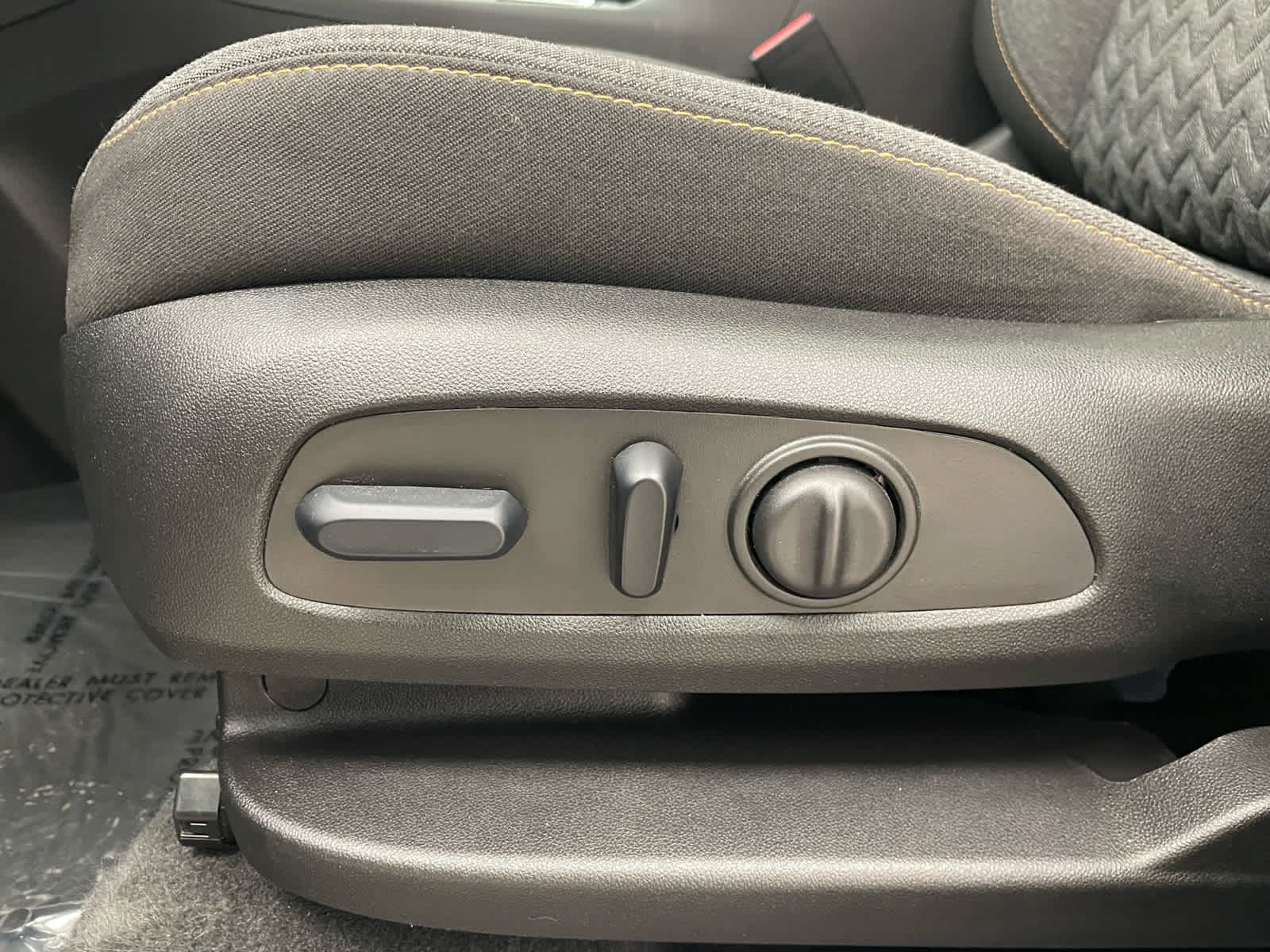 Used 2024 Chevrolet Equinox LT AWD/4WD image 12