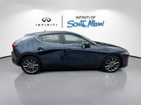 Used 2024 MAZDA MAZDA3 s image 8