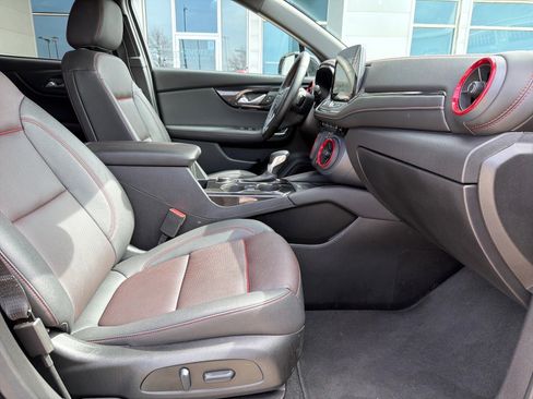 Used 2025 Chevrolet Blazer RS image 28