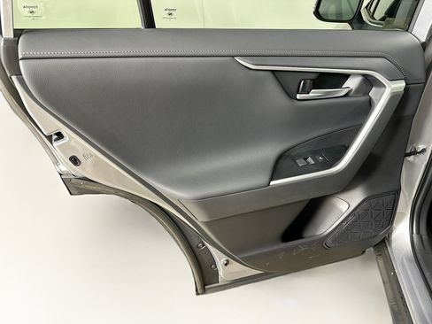 Used 2025 Toyota RAV4 Limited w/ Advanced Technology Package image 27