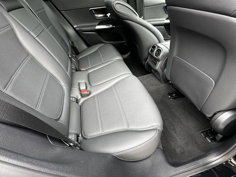 Certified 2026 Mercedes-Benz GLC 300 image 18