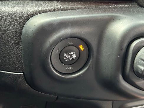 Certified 2022 Jeep Wrangler Unlimited Rubicon w/ Xtreme Recon 35" Tire Package image 54