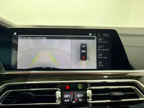Used 2023 BMW X5 xDrive40i w/ M Sport Package AWD/4WD image 34