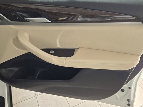 Used 2024 BMW X3 xDrive30i image 3