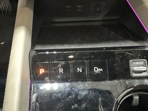 Used 2025 Nissan Murano SL AWD/4WD image 27