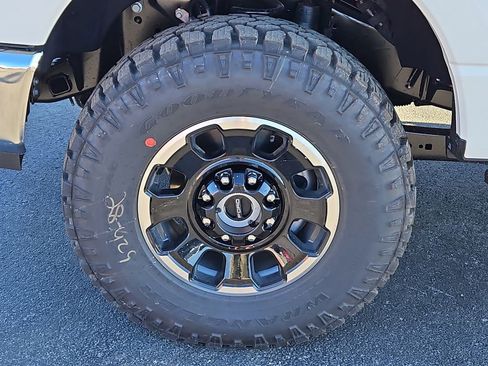 New 2026 Ford F250 Lariat w/ Tremor Off-Road Package image 17