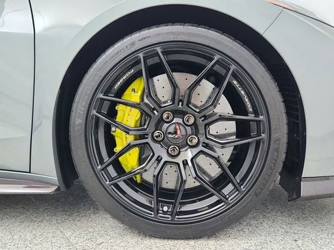 Used 2023 Chevrolet Corvette Z06 w/ Battery Protection Package image 17