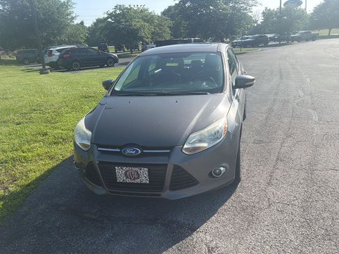 Used 2012 Ford Focus SE FWD image 7