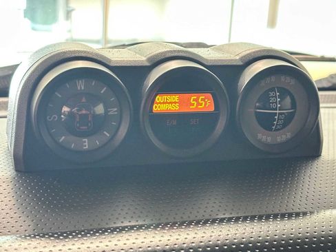 Used 2008 Toyota FJ Cruiser 4WD image 12