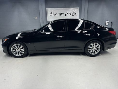 Used 2016 INFINITI Q50 3.0t Premium w/ Driver Assistance Package AWD/4WD image 5